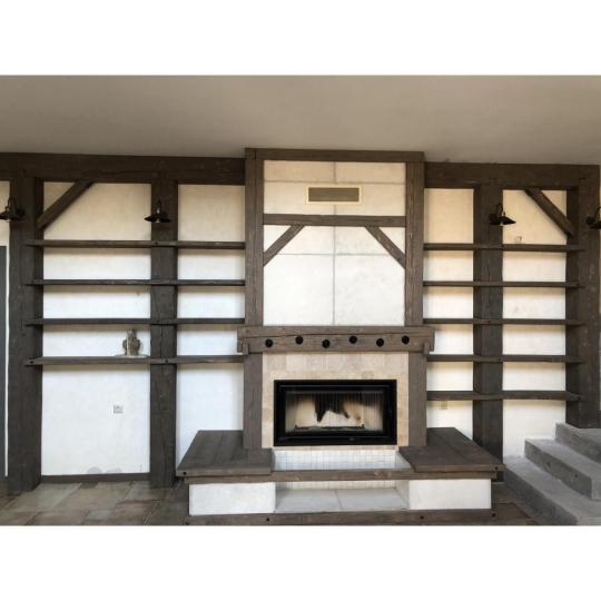 jedinecny dreveny krb vyroba rustikalny pec mediteransky vintage drevena tramka.jpg